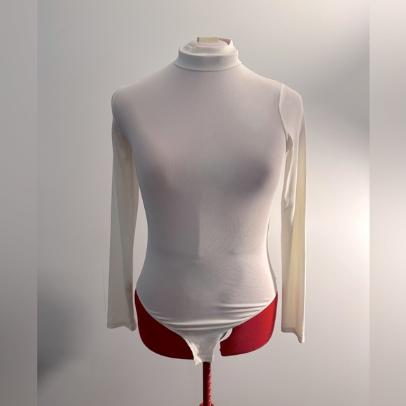 H&M Mock Turtleneck Bodysuit - M BNWT - Picture 1 of 5